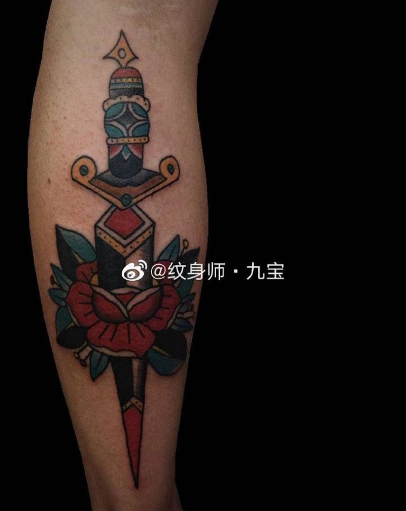 old school匕首玫瑰纹身图片_脚部腿部Old School老传统纹身图案