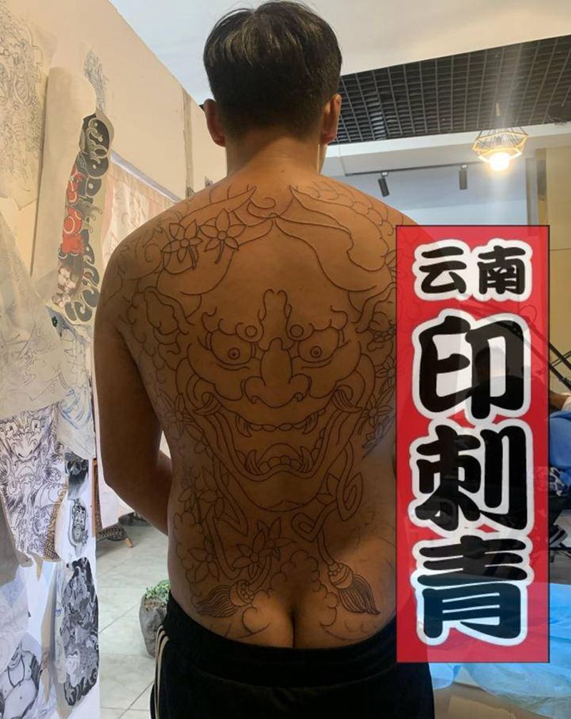 部分作品纹身图片_背部腰部老传统纹身图案