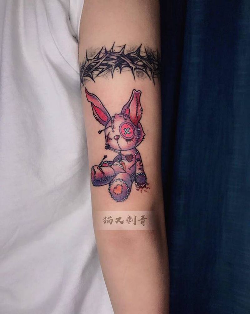 原创甜丧纹身图片_手臂New School纹身图案