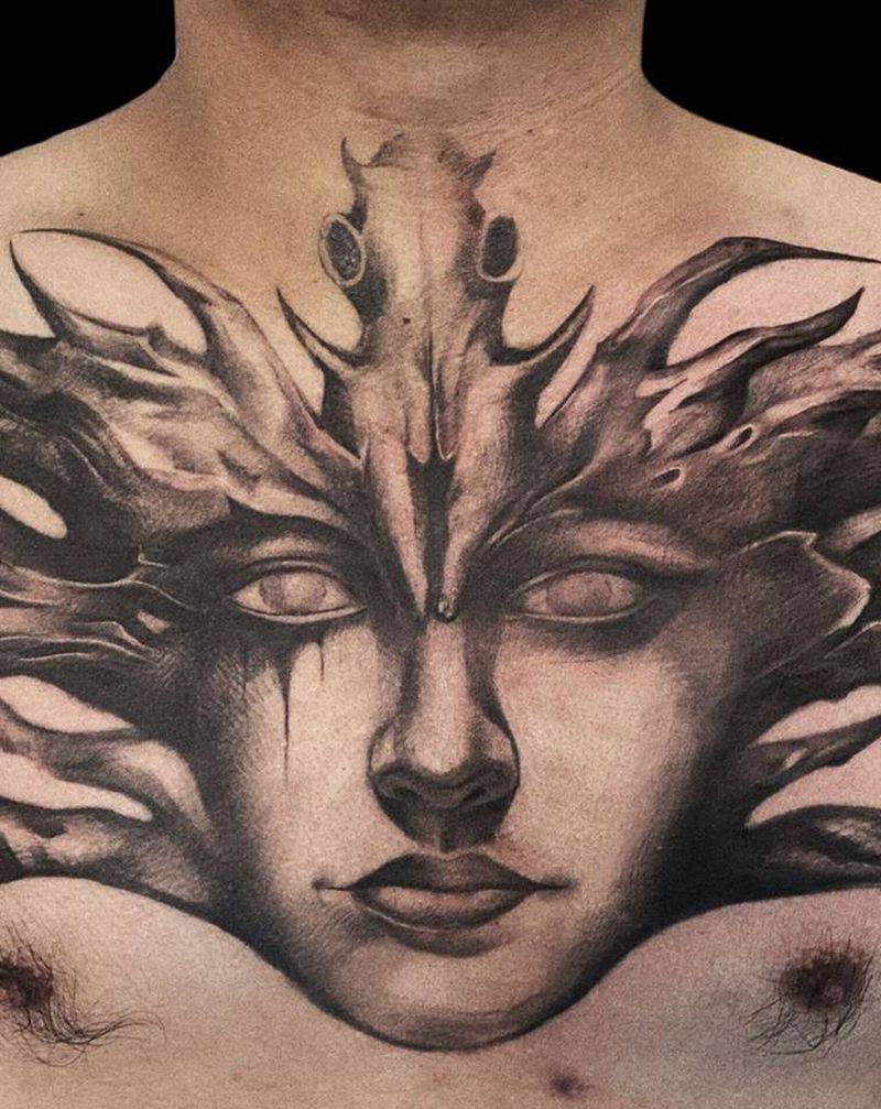 花胸完成纹身图片_胸部纹身图案