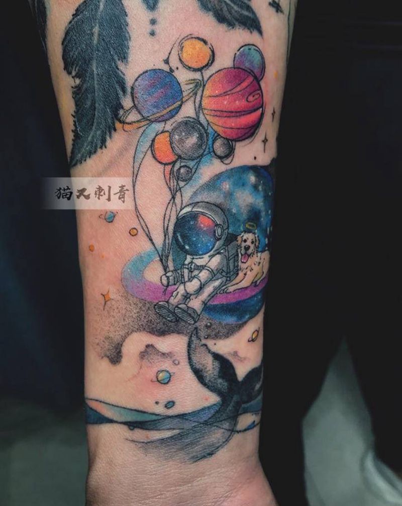 汪星球纹身图片_手臂水彩纹身图案
