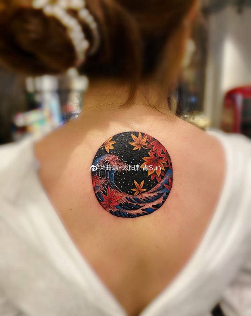 海浪纹身图片_颈部纹身图案