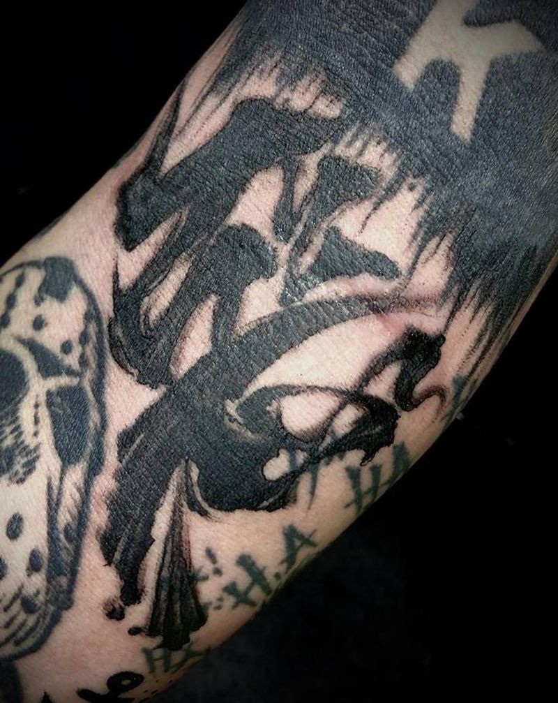 恶纹身图片_手臂水墨纹身图案