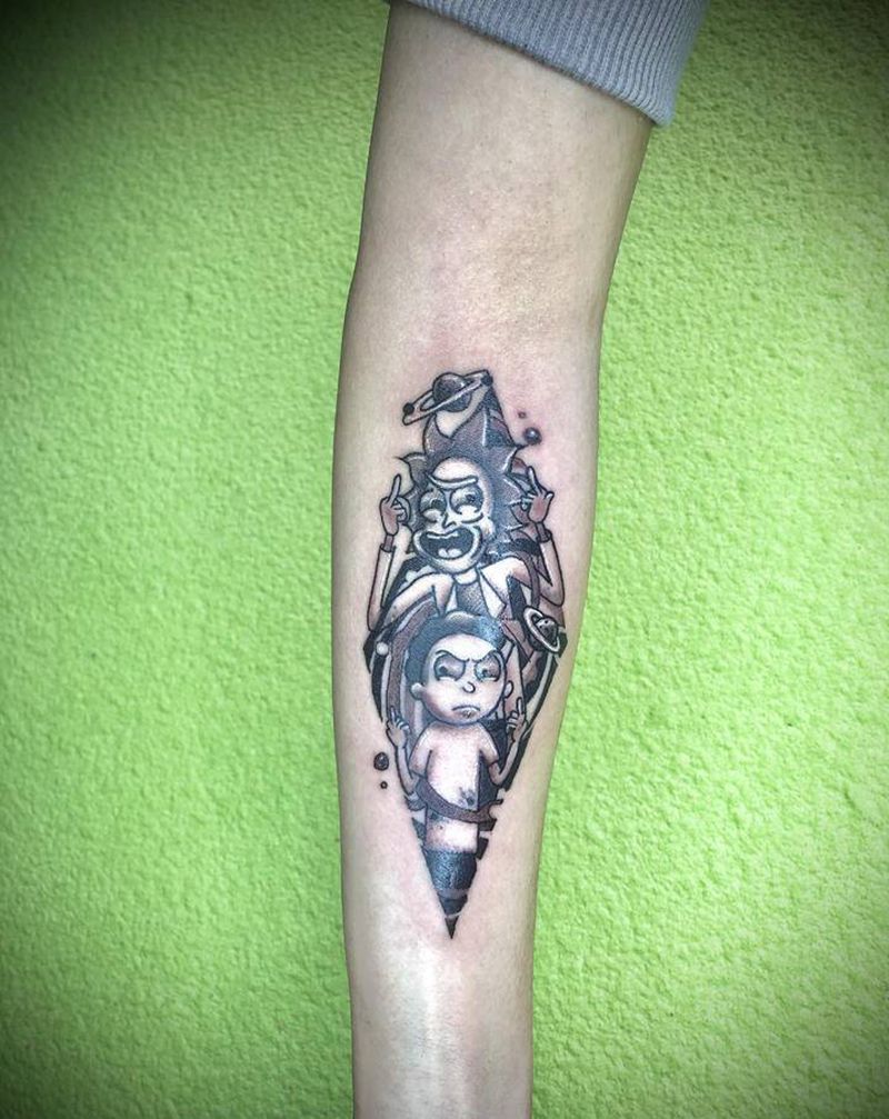 Rick and Morty纹身图片_手臂点刺几何纹身图案