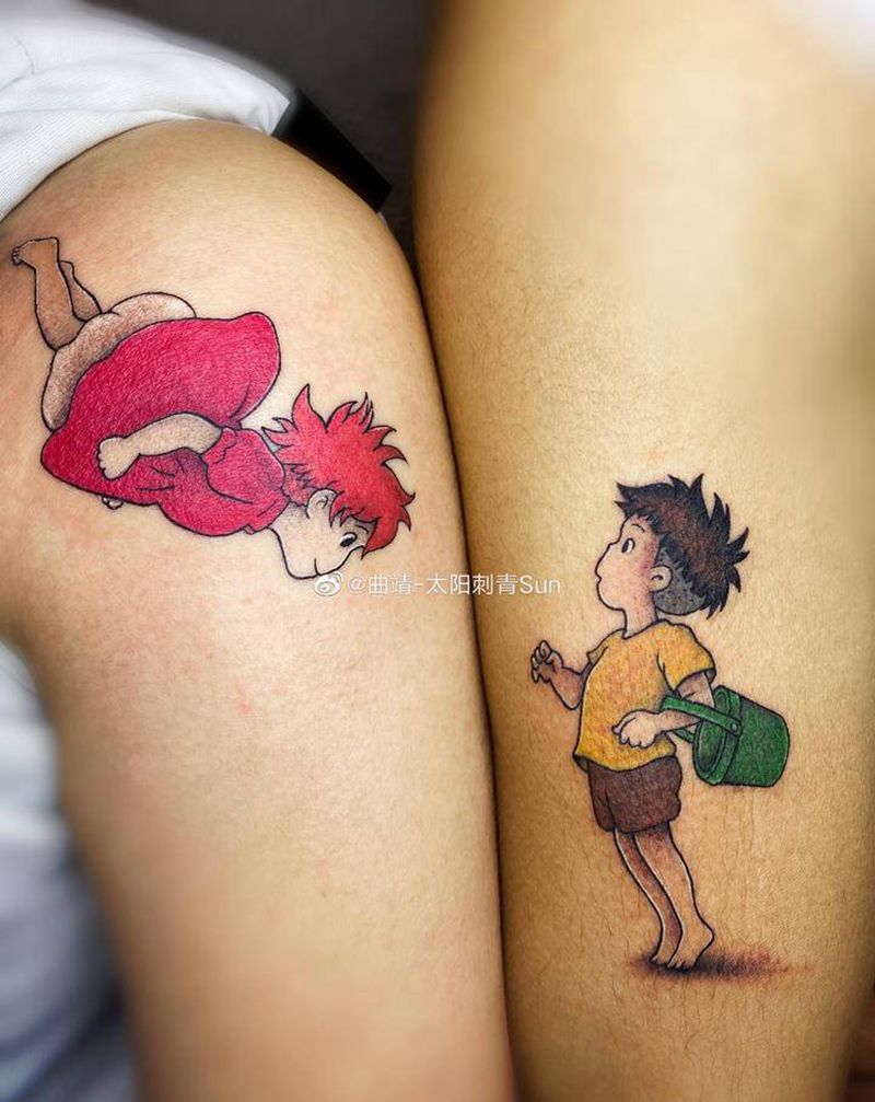波妞与宗介纹身图片_手部纹身图案