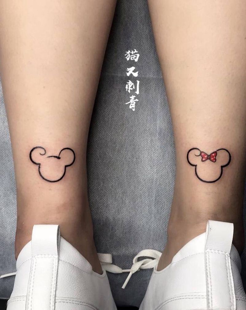 米奇米妮纹身图片_腿部图腾纹身图案