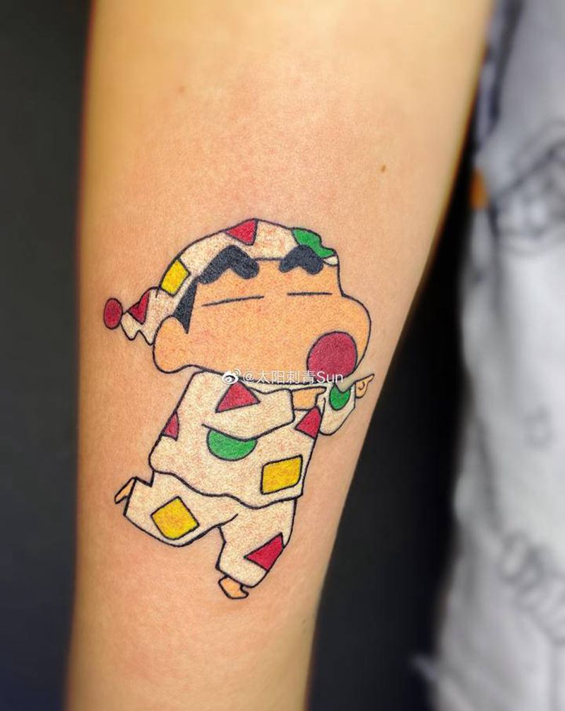 蜡笔小新纹身图片_手部New School纹身图案
