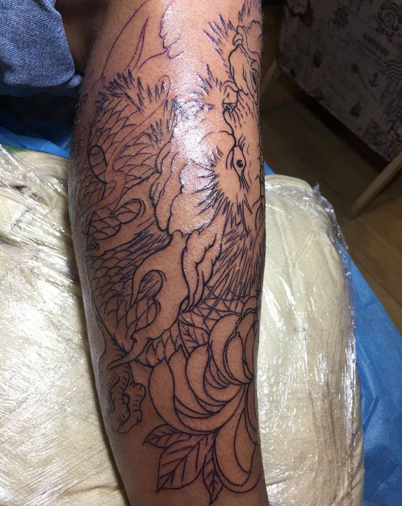 小腿龙纹身图片_腿部新传统纹身图案