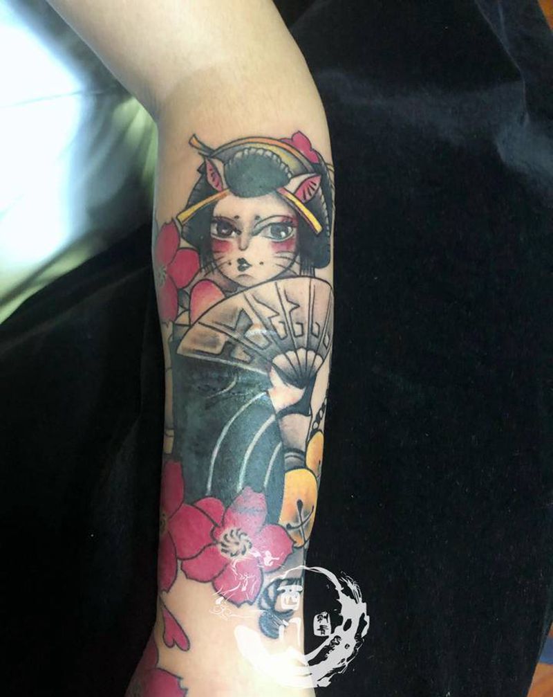 猫女艺妓女盖图纹身图片_手臂老传统新传统纹身图案