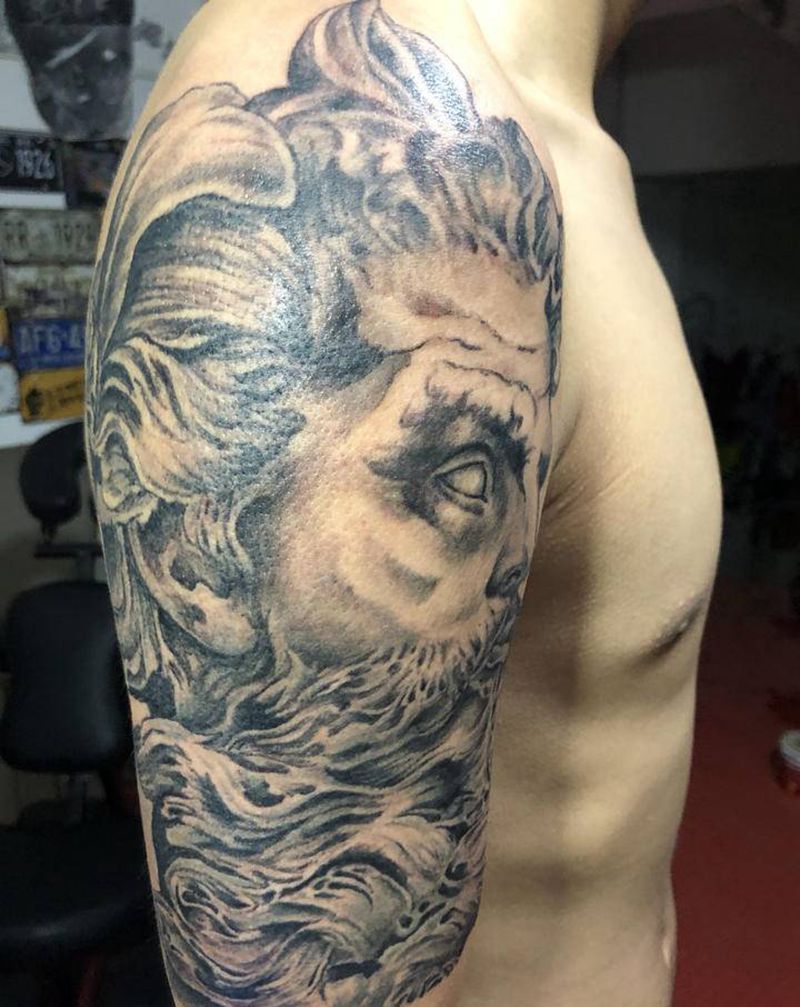 海神纹身图片_手臂欧美写实纹身图案
