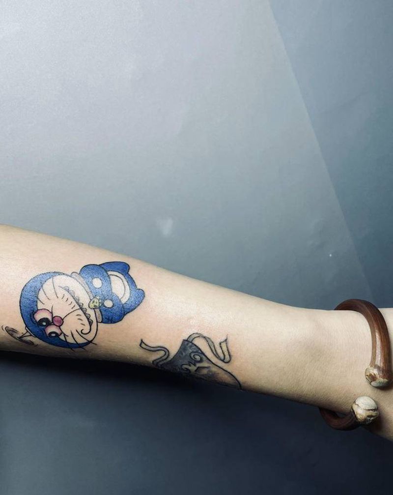 A梦纹身图片_手部手臂Old School纹身图案