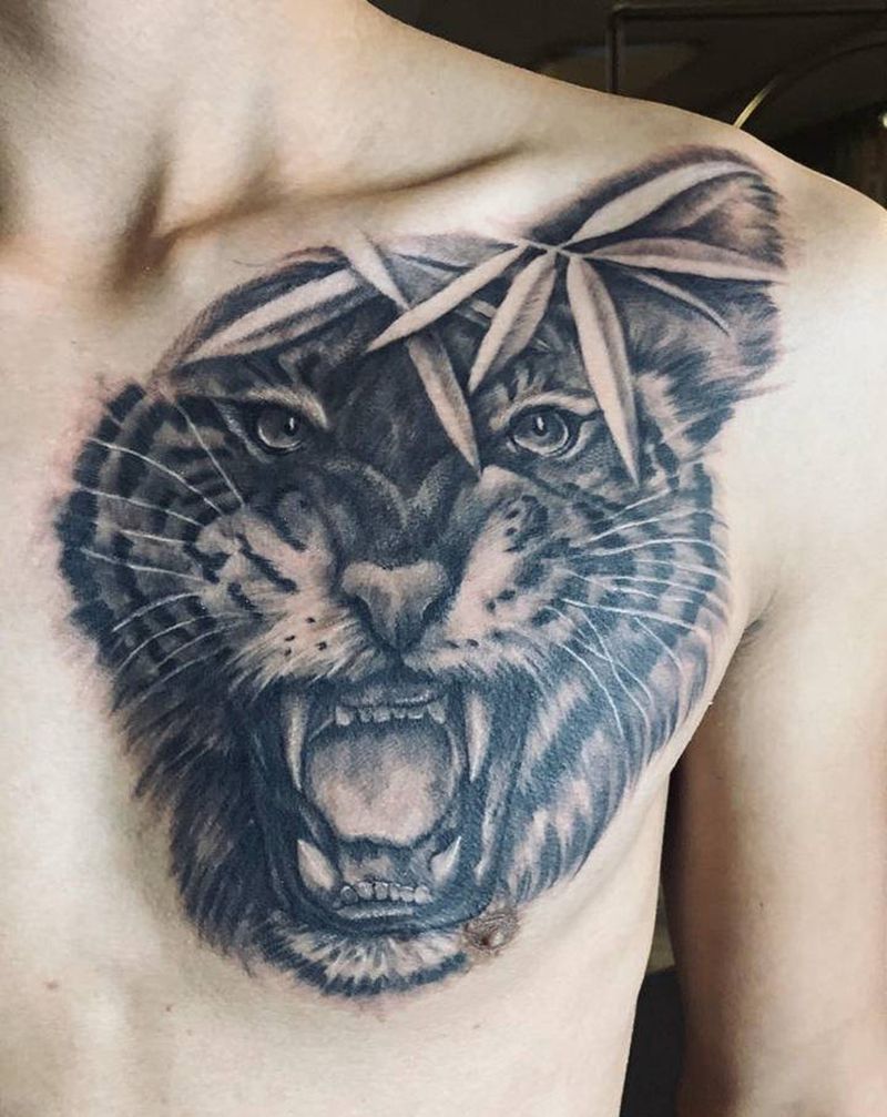 虎，纹身师西西纹身图片_胸部欧美写实虎纹身图案