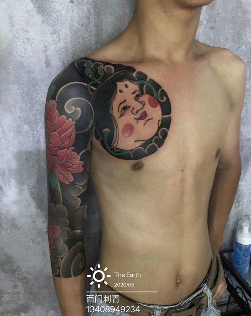 老传统纹身图片_胸部手臂老传统纹身图案