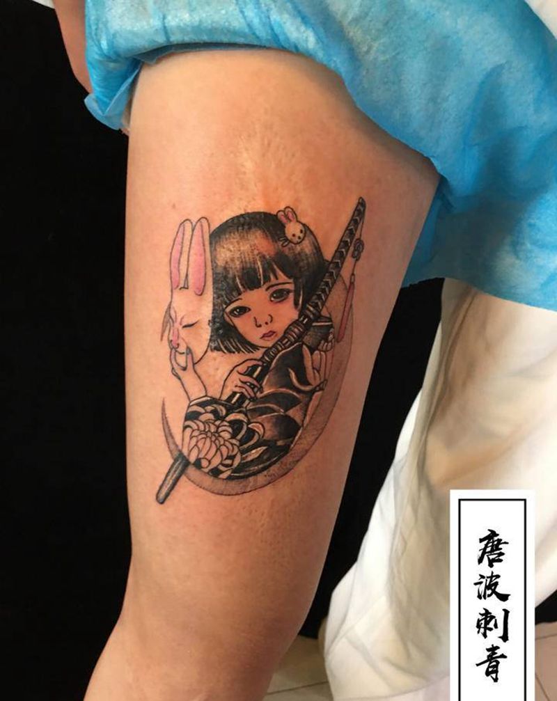 艺妓小女孩纹身图片_腿部老传统遮盖疤痕纹身图案