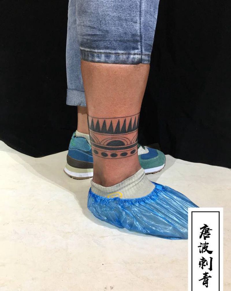 脚环纹身图片_腿部图腾个人爱好纹身图案