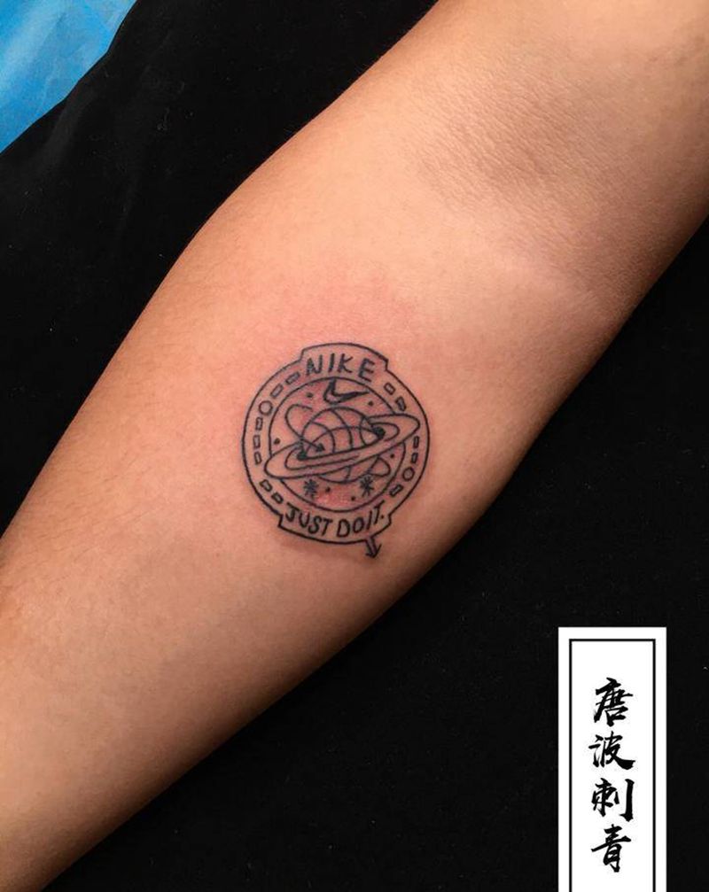 标志纹身图片_手臂图腾个人爱好纹身图案