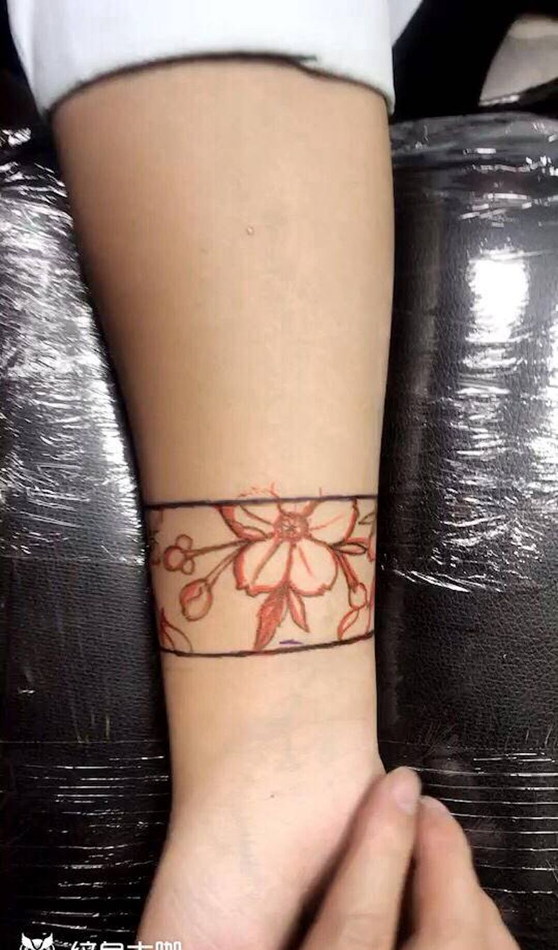 臂环,纹身图片_手部手臂新传统老传统纹身图案