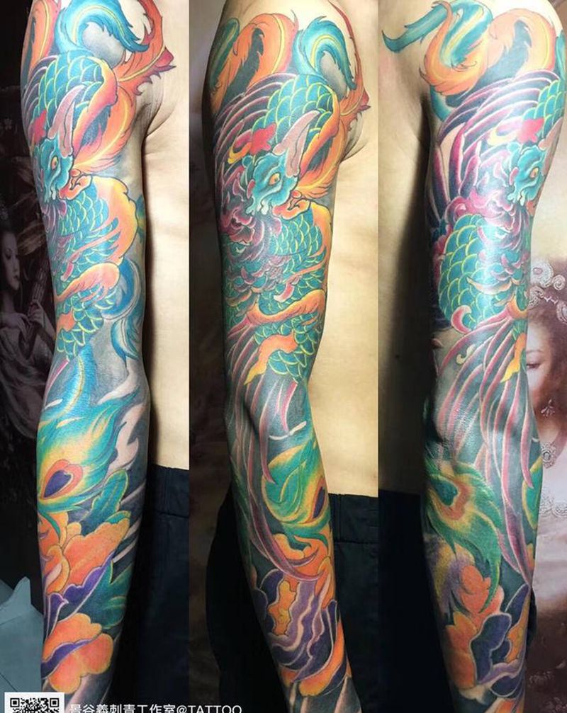重彩凤凰花臂纹身图片_新传统纹身图案