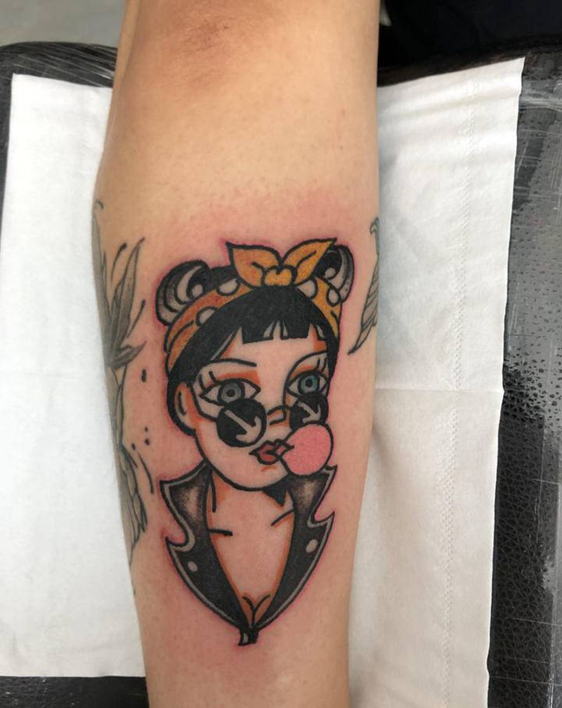 妞纹身图片_New School纹身图案