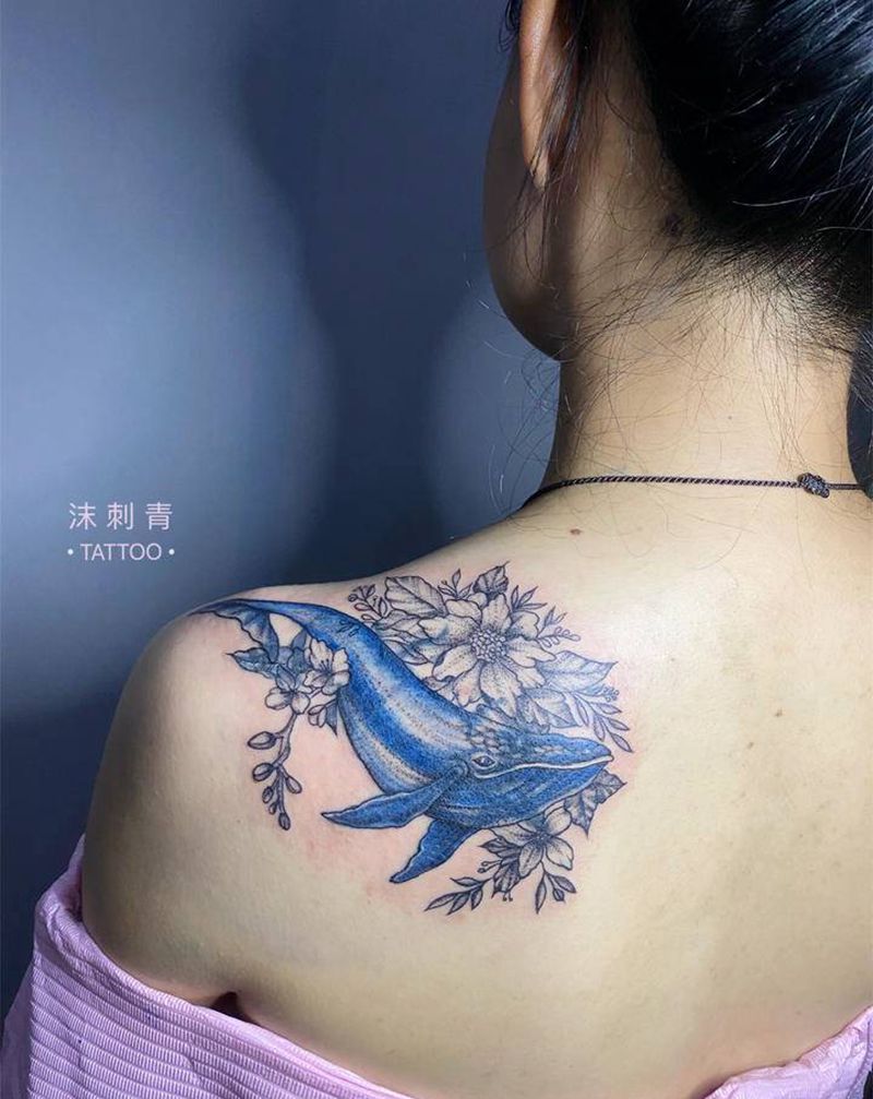 鲸鱼纹身图片_背部纹身图案