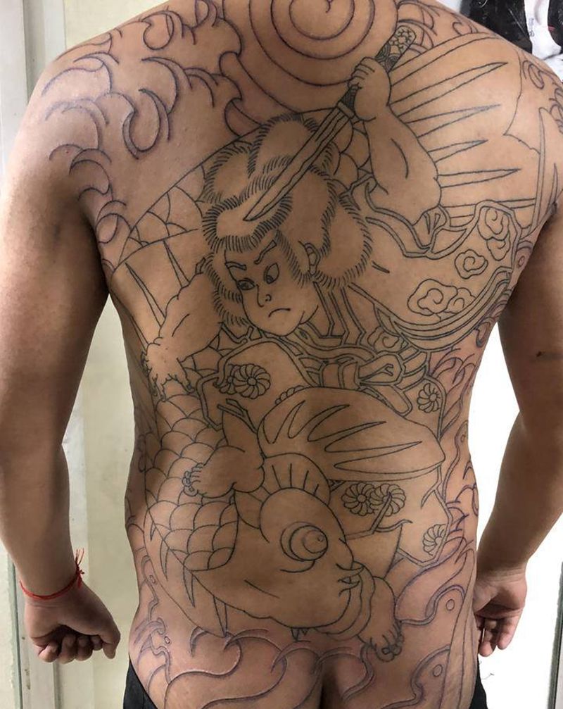 鬼若丸纹身图片_背部老传统纹身图案