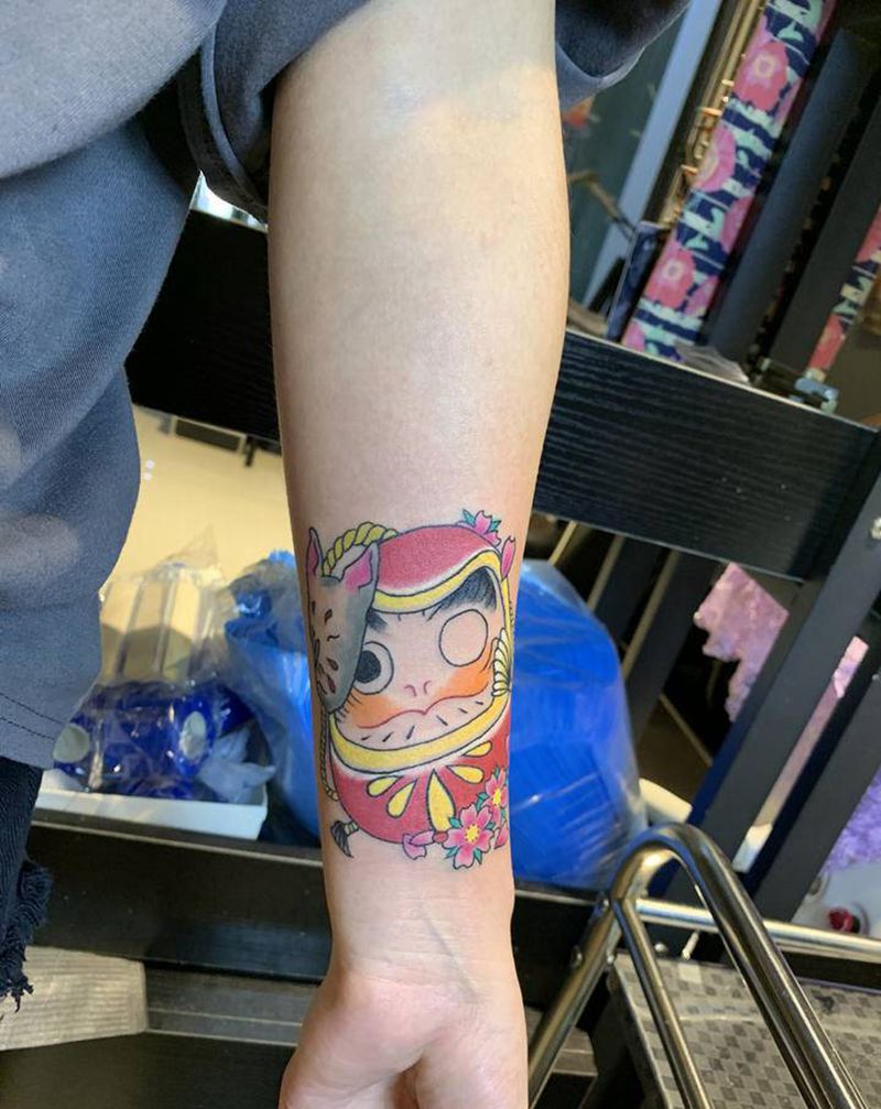 达摩蛋纹身图片_手臂纹身图案