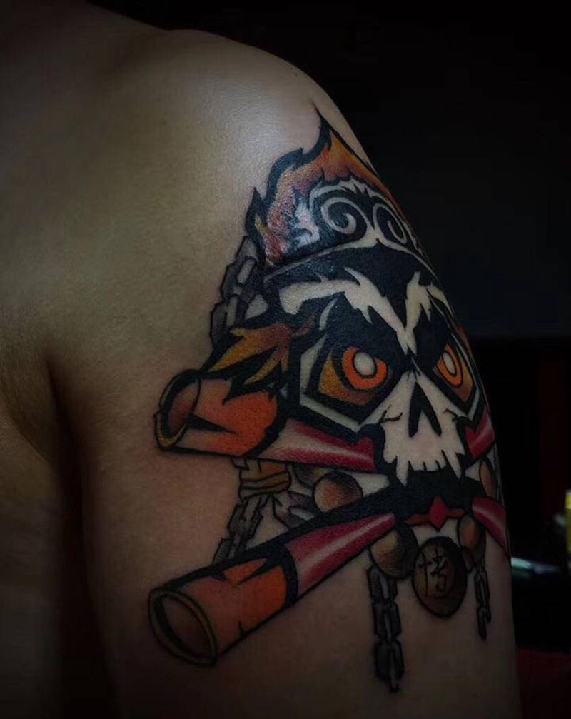 生肖《猴》纹身图片_肩部New School纹身图案