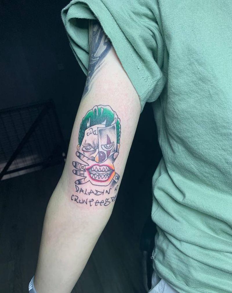 小丑纹身图片_手臂纹身图案