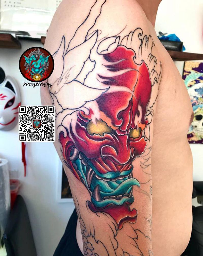 班诺纹身图片_肩部新传统纹身图案