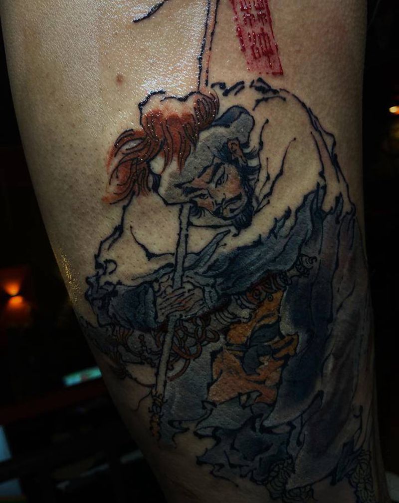 林冲纹身图片_腿部水墨新传统纹身图案