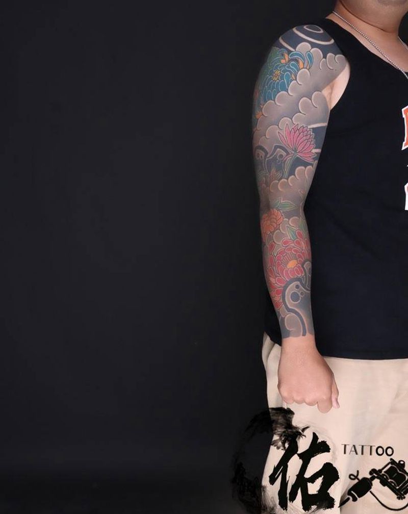 老传统纹身图片_手臂老传统纹身图案