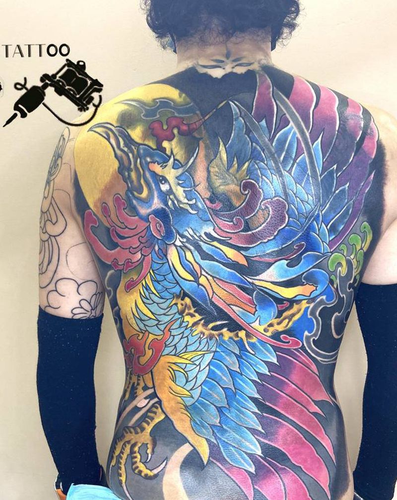 凤凰  遮盖纹身图片_背部新传统纹身图案