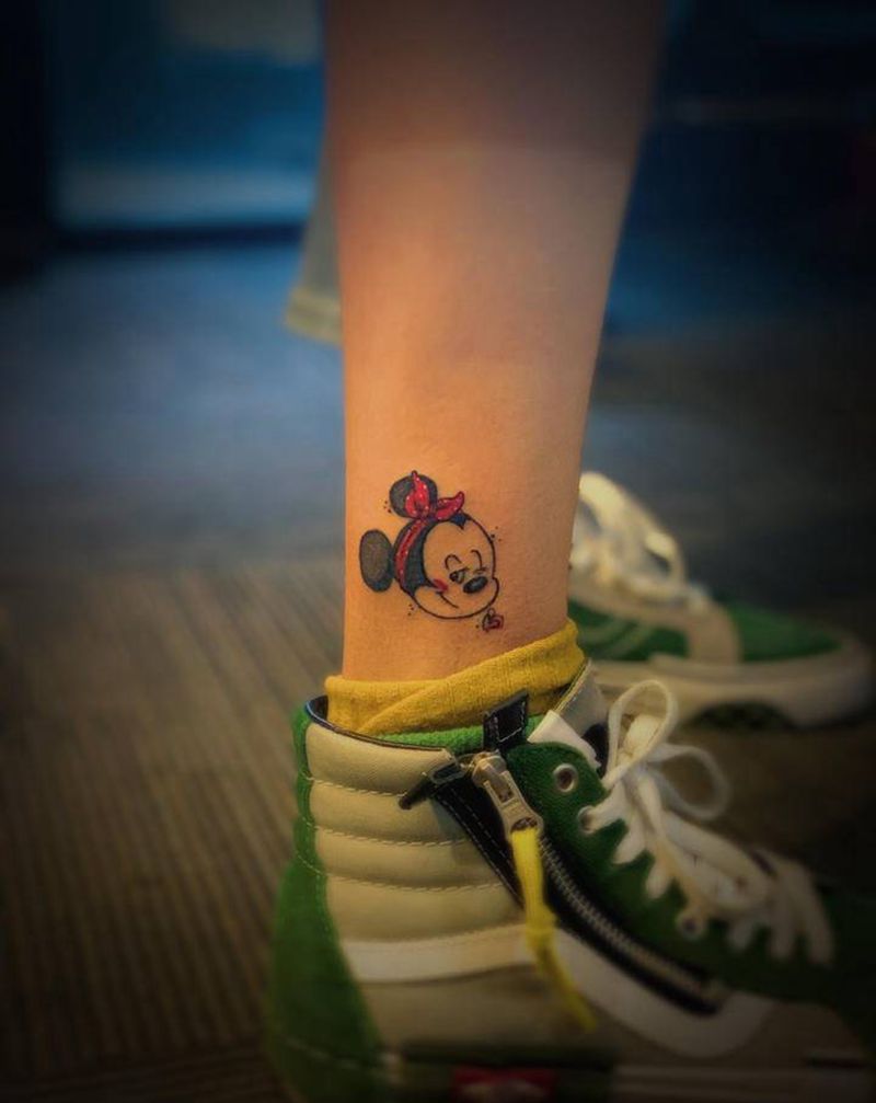 米妮纹身图片_脚部New School纹身图案