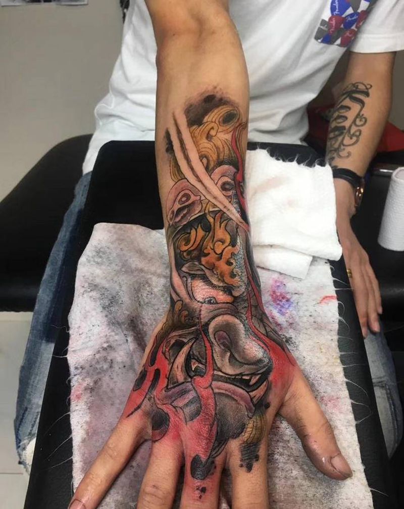 大黑天神纹身图片_手部老传统纹身图案
