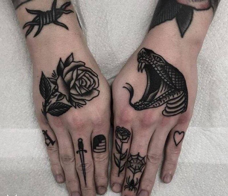 纹身去 一直扎一直快乐纹身图片_手部纹身图案