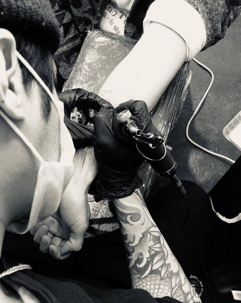 大理福鱼刺青纹身图片_欧美写实纹身图案