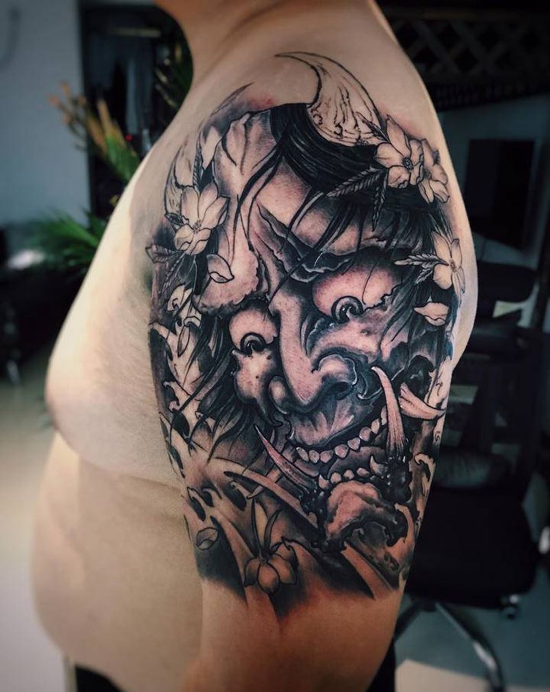 般若般若纹身图片_肩部手臂新传统老传统纹身图案