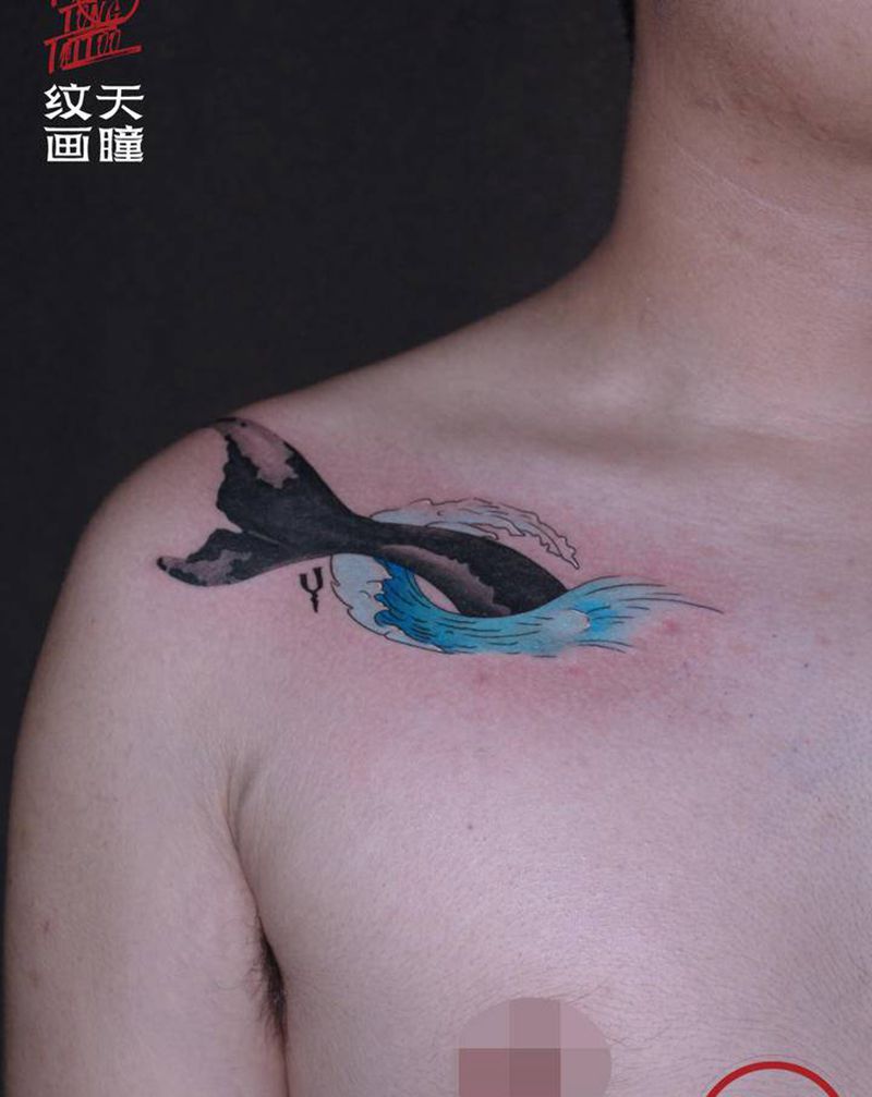 鲸鱼尾巴纹身图片_肩部鲸鱼纹身图案