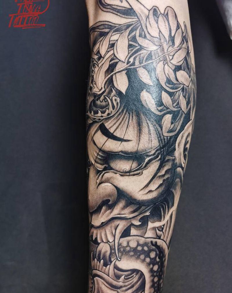 般若蛇菊花纹身图片_腿部新传统纹身图案