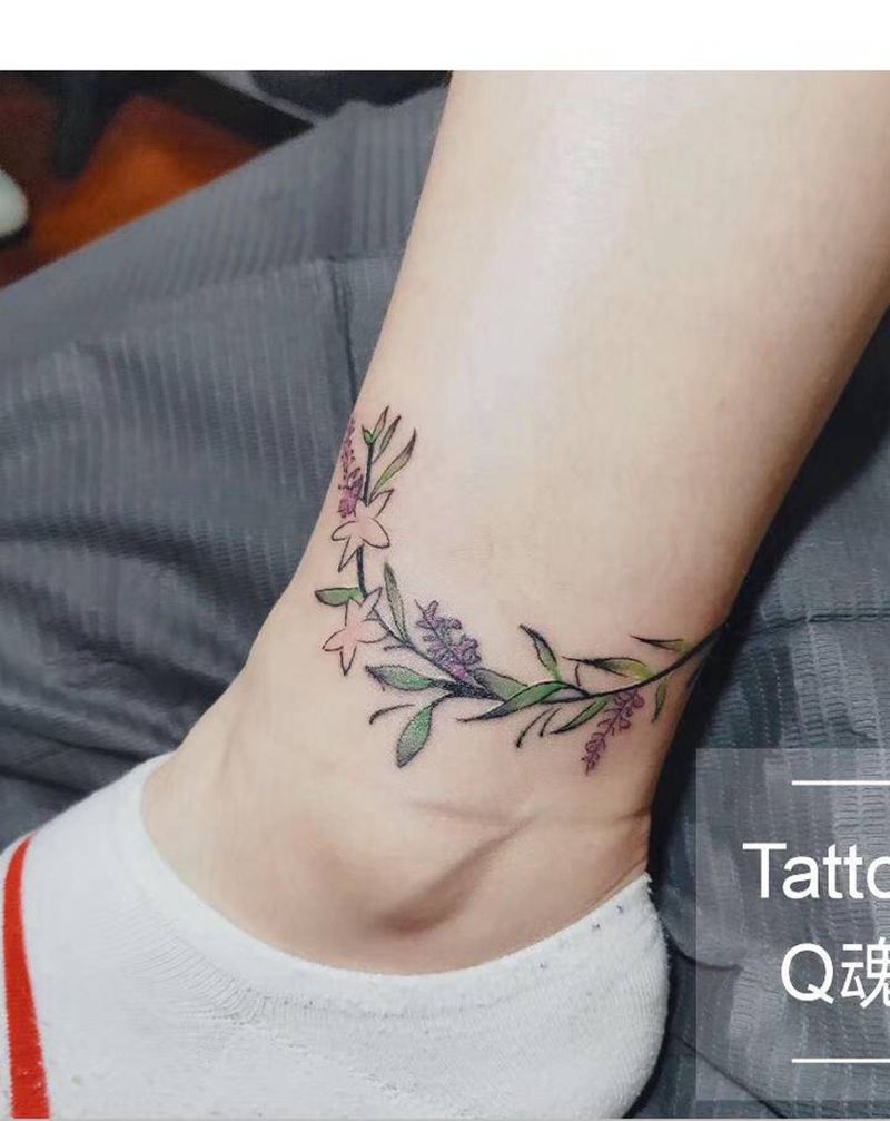花环纹身图片_腿部纹身图案