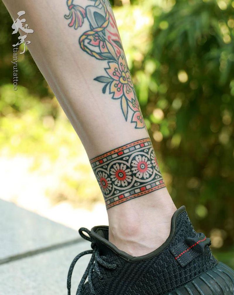 腿环纹身图片_腿部图腾纹身图案