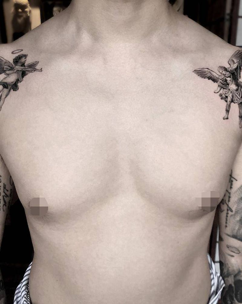 小天使纹身图片_胸部欧美写实纹身图案