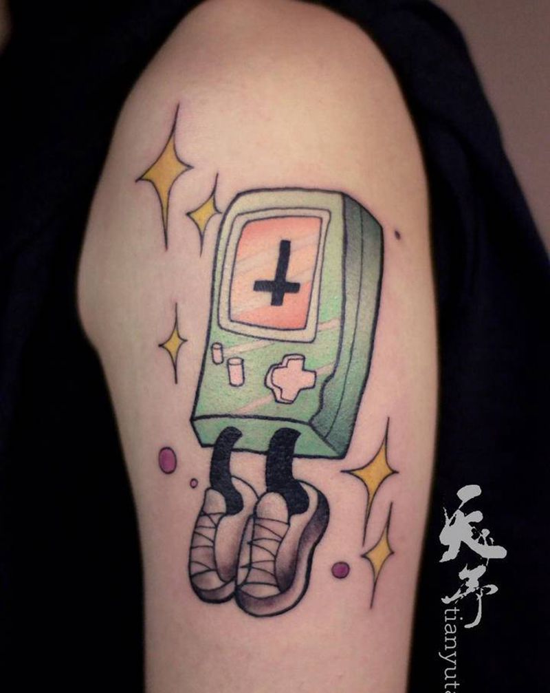 偶像同款纹身图片_手臂New School纹身图案