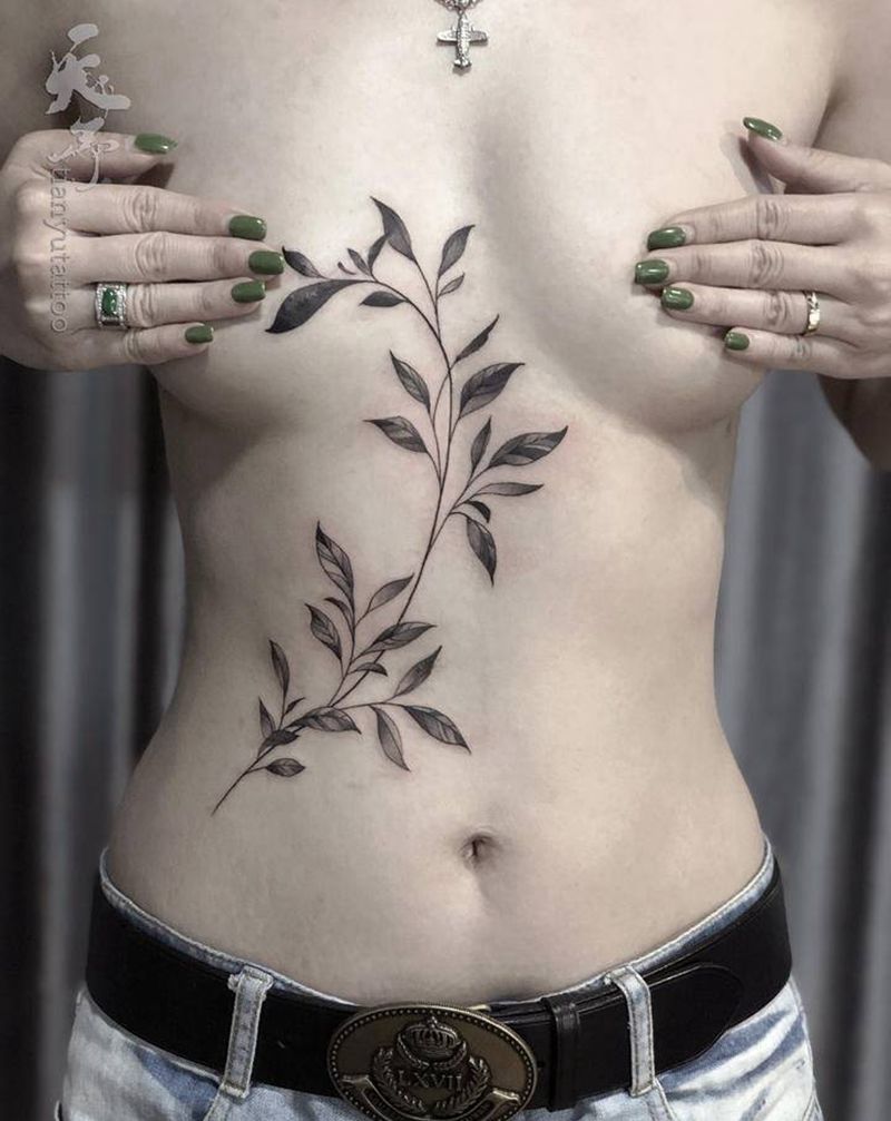 疤痕遮盖纹身图片_胸部腹部纹身图案