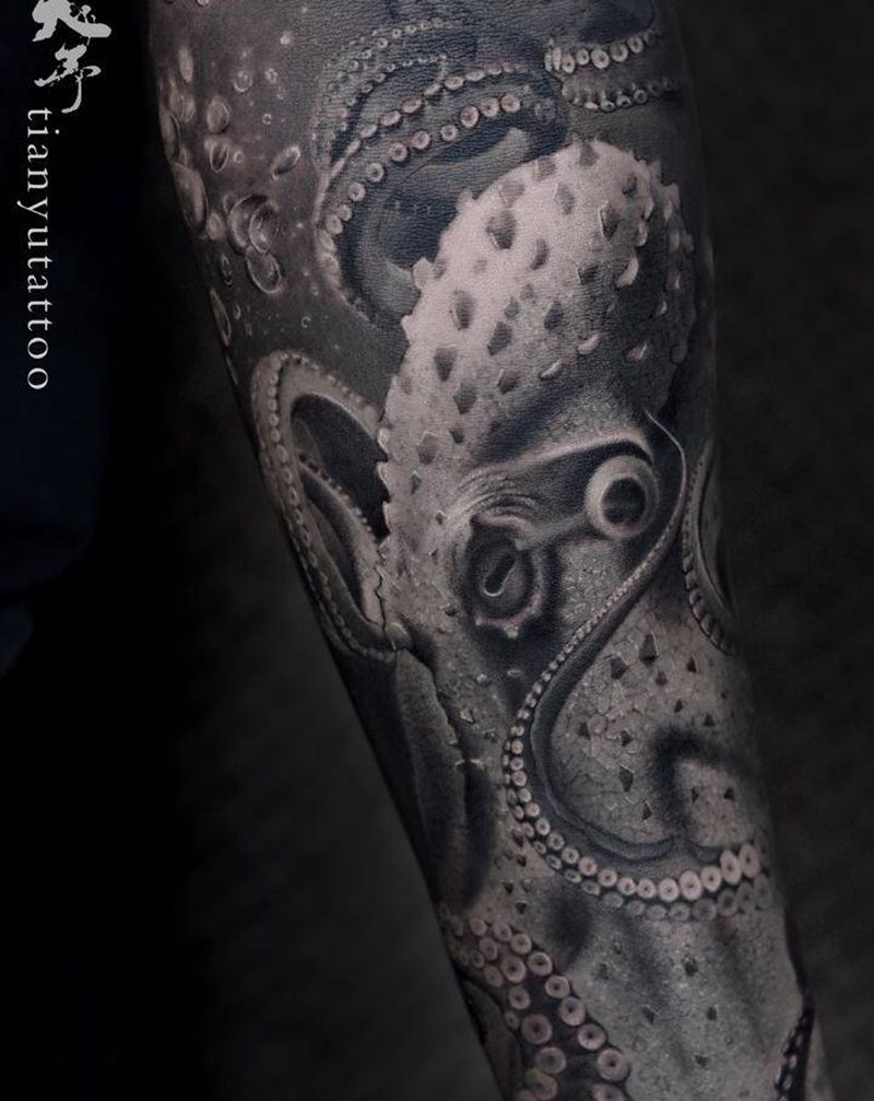 写实章鱼作品完成纹身图片_手臂欧美写实纹身图案