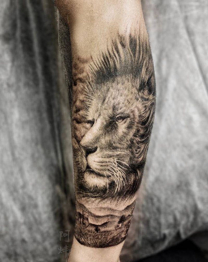 狮子星球纹身图片_脚部腿部欧美写实狮子星球山纹身图案