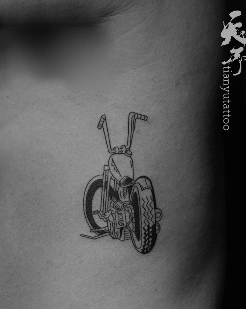 【每日作品】纹身图片_腹部腰部几何图腾纹身图案