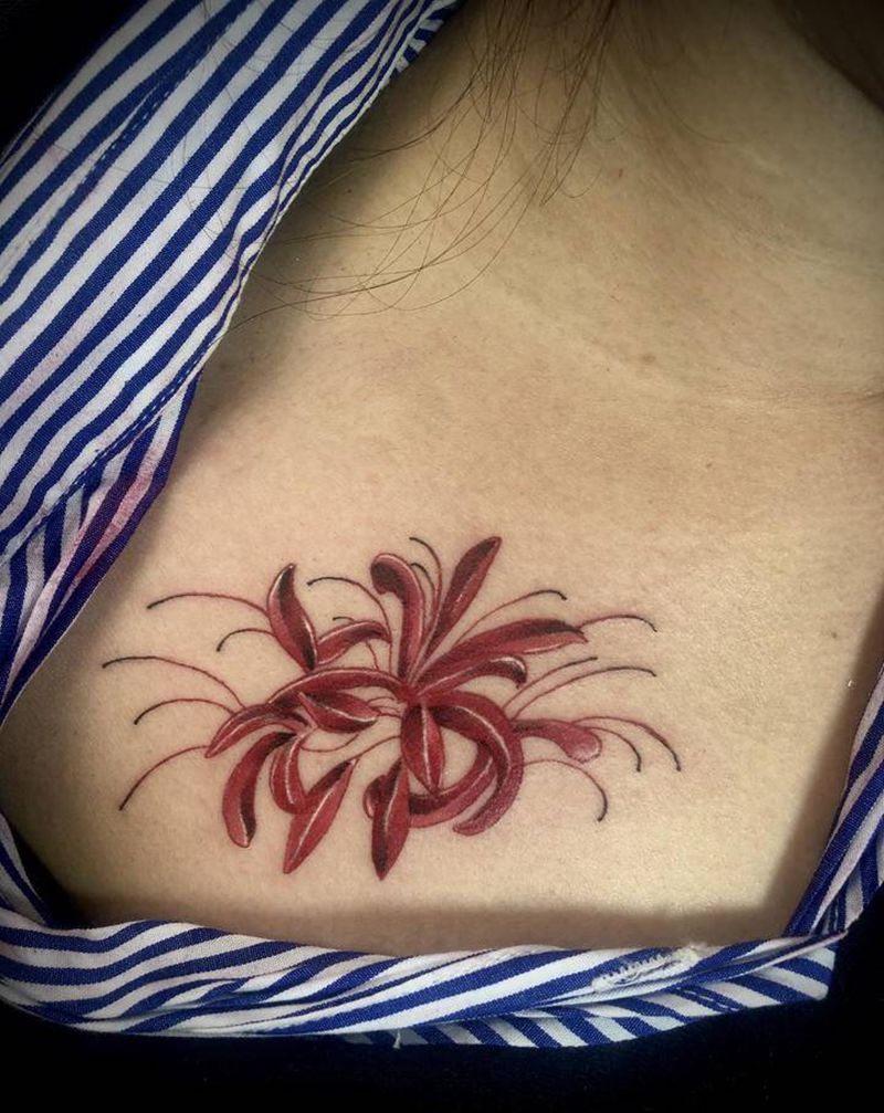 胸口彼岸花纹身图片_胸部手臂水彩水墨纹身图案