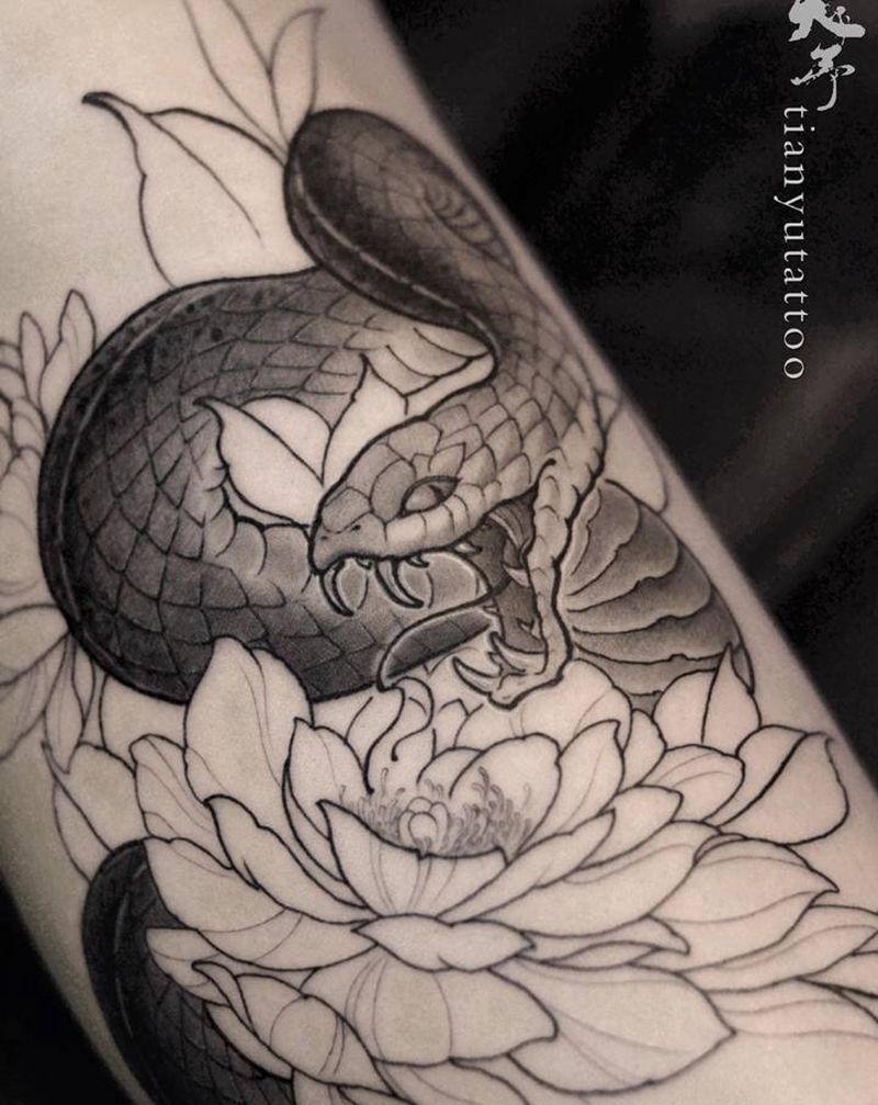 传统作品「未完成」纹身图片_腿部新传统老传统纹身图案