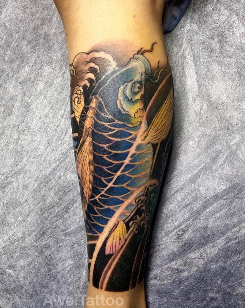 鲤鱼纹身图片_脚部腿部新传统水彩鲤鱼荷花太阳纹身图案